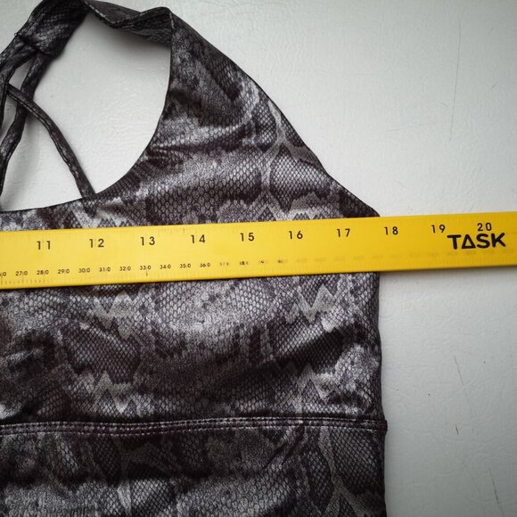 NWOT Rae Mode Ladies Size 1X Purple Shiny Snakeskin Pattern Sports Bra - Picture 5 of 7